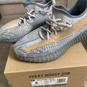 Yeezy boost 350